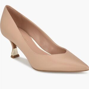Nine West Andes Size 5 Nude Neutral Natural Beige Pumps Gold Heels Point Toe